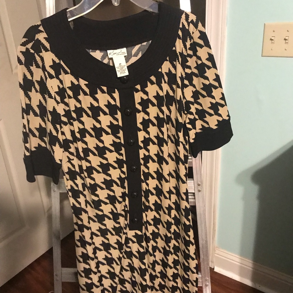 Kim Roger’s dress